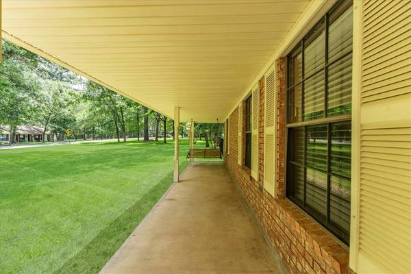 361 Forest LN, Huntsville, TX 77340