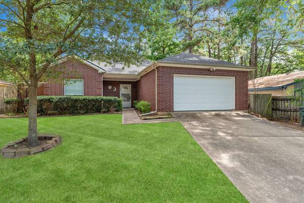 3003 Brook DR, Huntsville, TX 77340