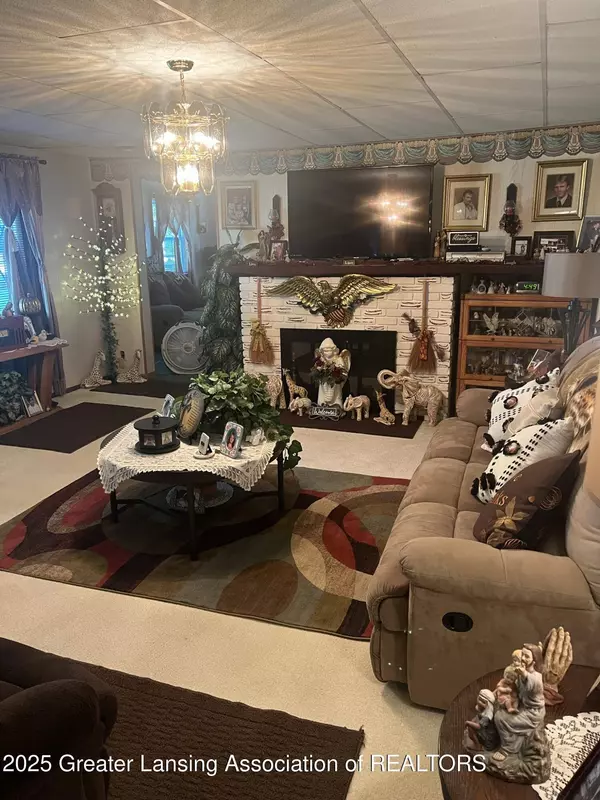 414 S Chicago ST, Litchfield, MI 49252