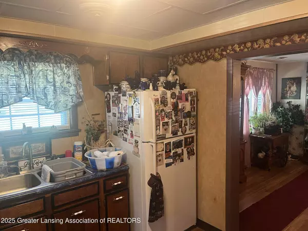 414 S Chicago ST, Litchfield, MI 49252