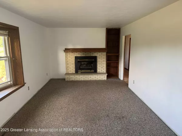 10122 Jones RD, Bellevue, MI 49021