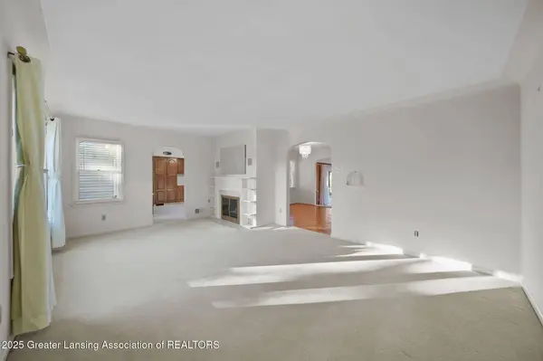 5890 Wolf Lake RD, Grass Lake, MI 49240