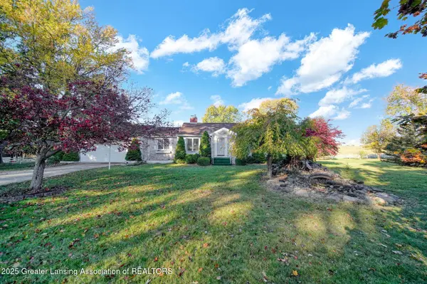 5890 Wolf Lake RD, Grass Lake, MI 49240