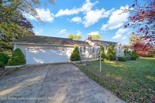 5890 Wolf Lake RD, Grass Lake, MI 49240