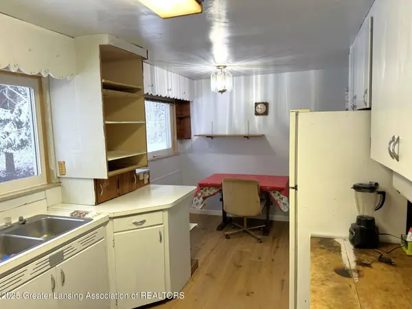 12441 Town RD, Parma, MI 49269