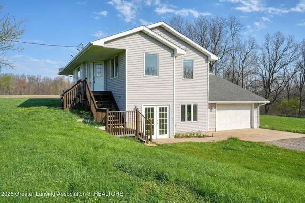 896 Fields RD, Dansville, MI 48819