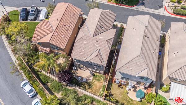 29266 Pilgrim Ct, Valencia, CA 91354