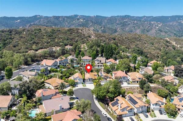 23461 Darcy LN, Newhall, CA 91321