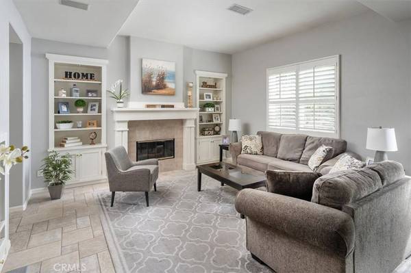 26910 Monterey, Valencia, CA 91355