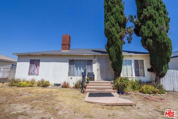 8066 Rhodes Ave, North Hollywood, CA 91605