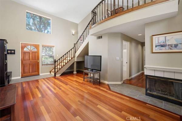 22729 Copper Hill DR #11, Saugus, CA 91390