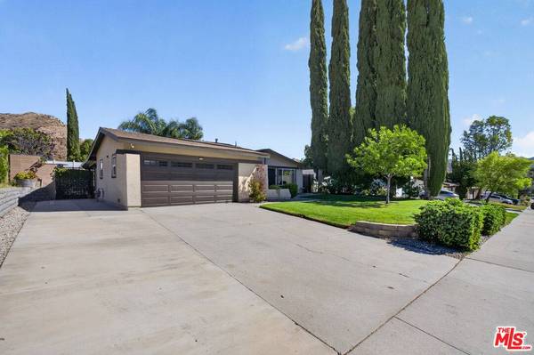 14921 Daffodil Ave, Canyon Country, CA 91387