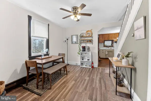 22 WARREN, Fountain Hill, PA 18015