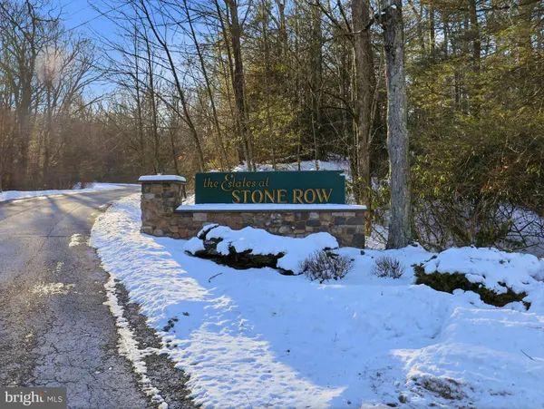 227 IMAGE DR, Scotrun, PA 18355