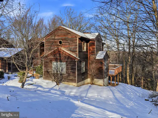 227 IMAGE DR, Scotrun, PA 18355