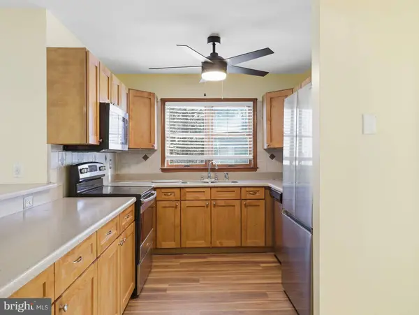 227 IMAGE DR, Scotrun, PA 18355