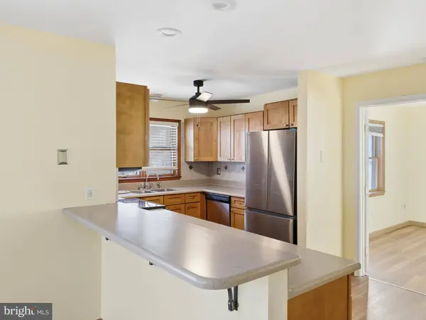 227 IMAGE DR, Scotrun, PA 18355