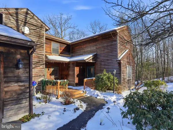 227 IMAGE DR, Scotrun, PA 18355