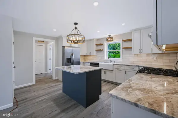 3105 WASHINGTON ST, Bethlehem, PA 18020
