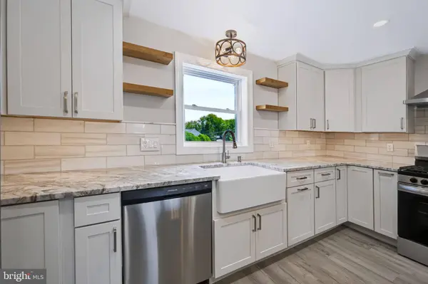3105 WASHINGTON ST, Bethlehem, PA 18020