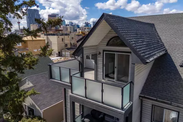 717 4A ST NE #404, Calgary, AB T2E 3W1