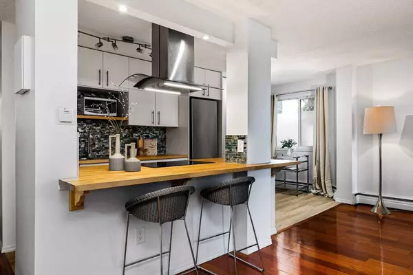 316 Cedar CRES SW #101, Calgary, AB T3C 2Y8