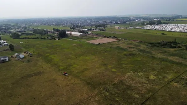 354158 48 ST E, Rural Foothills County, AB T1S 0R3