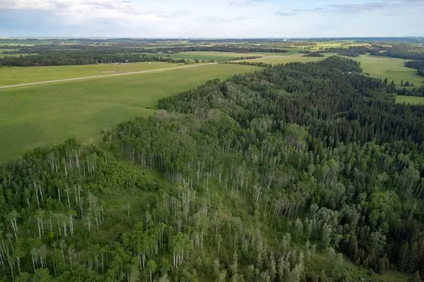 SW 15-32-4W5M Township Road 322, Rural Mountain View County, AB T0M 1X0