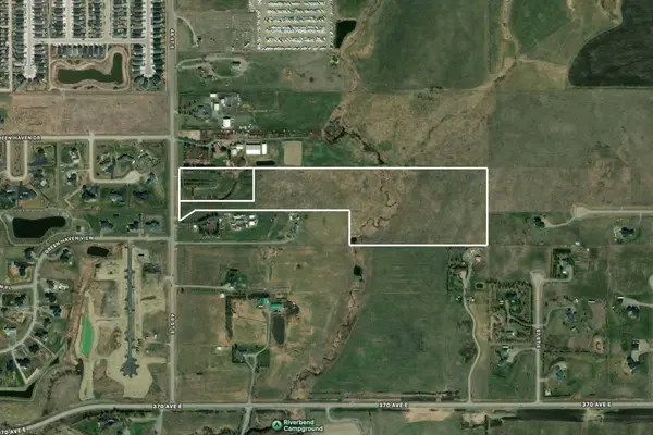 48 Street E, Rural Foothills County, AB T1S 0R3
