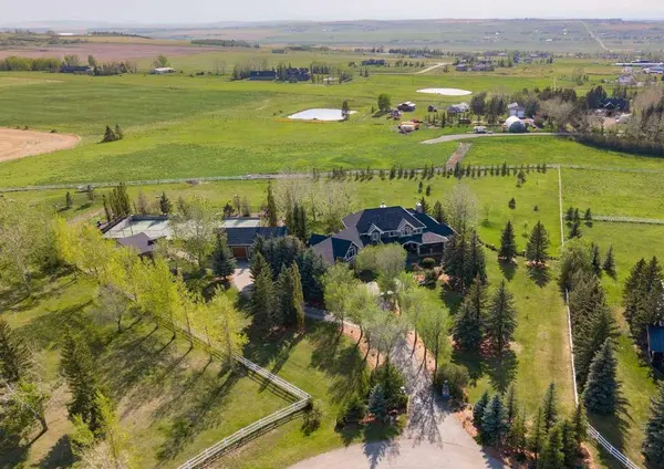 402041 28 ST E, Rural Foothills County, AB T1S 6C3