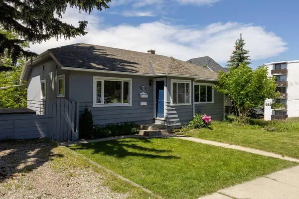 2507 15A ST SW, Calgary, AB T2T 4B8