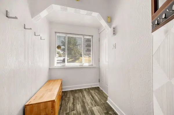 2507 15A ST SW, Calgary, AB T2T 4B8