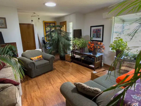 283036 Range Road 202, Rural Kneehill County, AB T0J 0Y0
