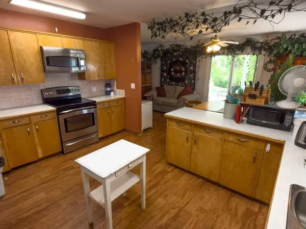 283036 Range Road 202, Rural Kneehill County, AB T0J 0Y0