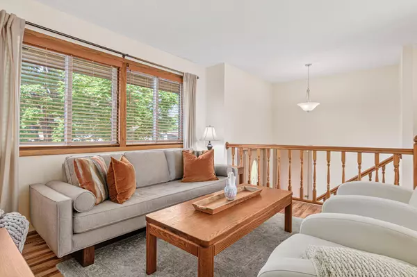 6224 Nathan LN N, Maple Grove, MN 55369