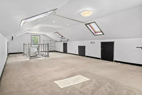 3372 Texas AVE S, Saint Louis Park, MN 55426