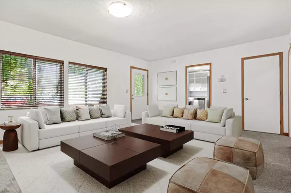 3372 Texas AVE S, Saint Louis Park, MN 55426