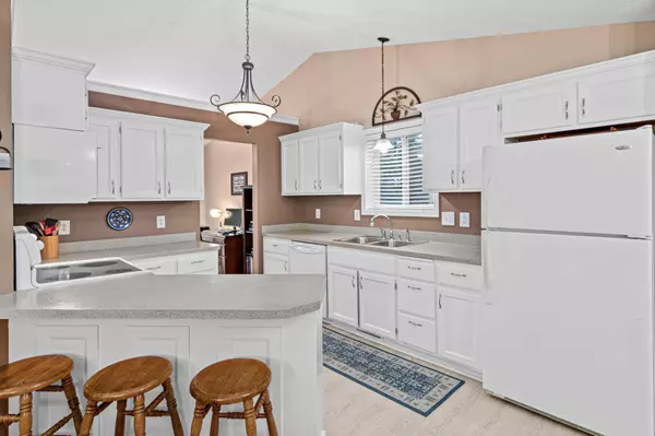 10758 58th ST NE, Albertville, MN 55301