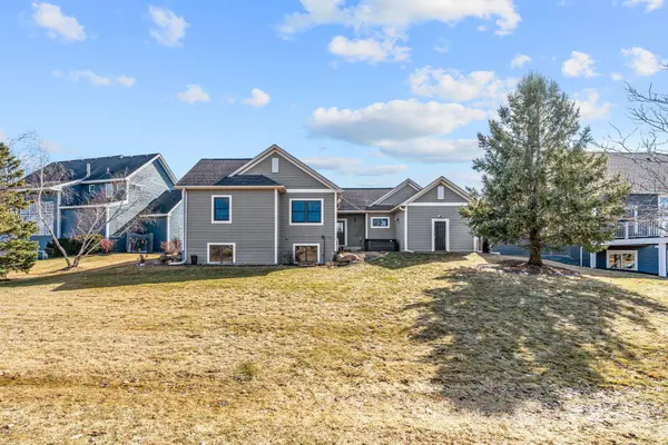 11614 Laketowne VW, Albertville, MN 55301