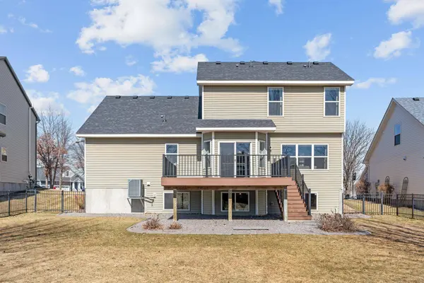 11281 69th ST NE, Albertville, MN 55301