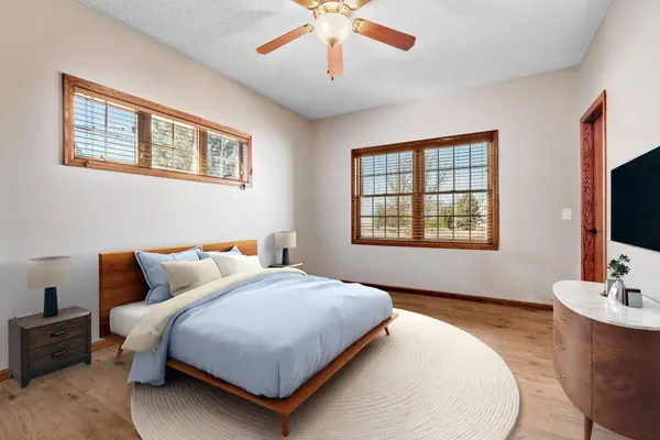 11614 Laketowne VW, Albertville, MN 55301