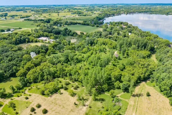 TBD 742nd, South Haven, MN 55382