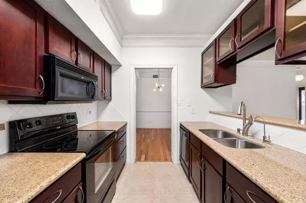 2700 Revere ST #138, Houston, TX 77098