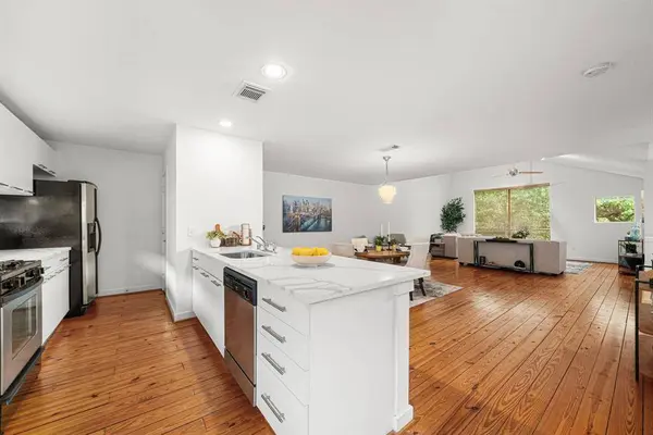 2712 La Branch ST, Houston, TX 77004
