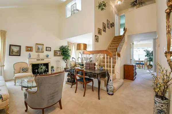 15242 Ensenada DR, Houston, TX 77083