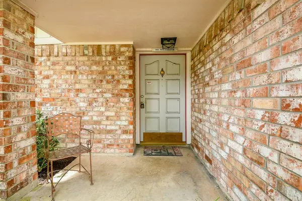 15242 Ensenada DR, Houston, TX 77083