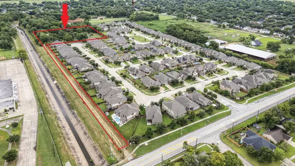 1550 Pitts RD, Richmond, TX 77406