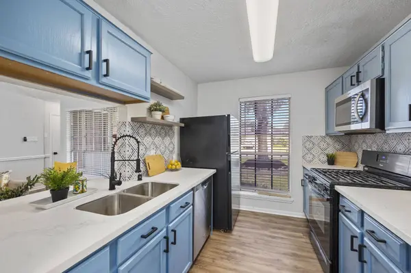 2918 Walnut Springs DR, Katy, TX 77449