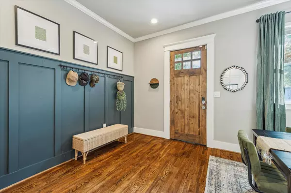 1004 Enid ST #B, Houston, TX 77009