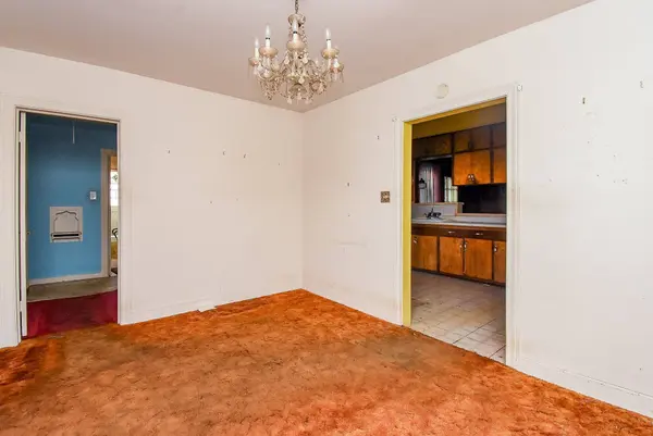 2827 Robertson ST, Houston, TX 77009